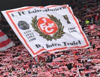 Fussball 2. Bundesliga Saison 17/18:  1. FC Kaiserslautern - Fortuna Duesseldorf