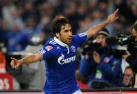 Fussball: 1. Bundesliga Saison 2010/2011: Schalke - Bremen
