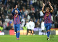 FUSSBALL International  COPA DEL REY  11/12:  Lionel Messi (li.) mit Carles Puyol (Barca)