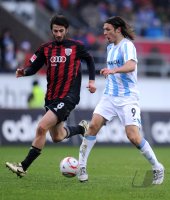 2. Fussball Bundesliga: Markus Karl (li, FC Ingolstadt ) gegen Djordje Rakic (re, 1860 Muenchen)