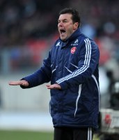 Fussball 1. Bundesliga : Trainer Dieter Hecking (1 FC Nuernberg)
