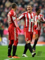 Fussball 1. Bundesliga : (v. li.) Bayern Jubel Arjen Robben, Bastian Schweinsteiger