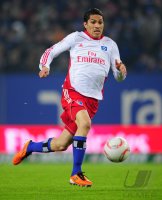 Fussball: 1. Bundesliga Saison 2010/2011: Hamburger SV, GUERRERO am Ball