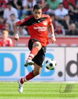 FUSSBALL 1. BUNDESLIGA: Leverkusen, AUGUSTO Einzelaktion