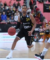Basketball 1. Bundesliga 17/18 Hauptrunde: Walter Tigers Tuebingen - Eisbaeren Bremerhaven