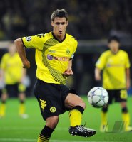 Fussball CHL  Saison 2011/2012:  Borussia Dortmund, KEHL am Ball