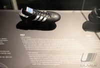 Fussball 1. Bundesliga: Die Erlebniswelt des FC Bayern Muenchen in der Allianz Arena