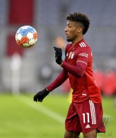 Fussball 1. Bundesliga Saison 21/22: FC Bayern Muenchen - 1. FSV Mainz 05