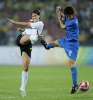 FUSSBALL  Olympia 2008   Vorrunde  Frauen   Deutschland - Japan