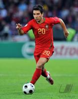 FUSSBALL EURO 2008: Portugal, DECO Einzelaktion