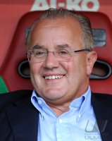 Fussball 1. Bundesliga, Saison 2011/2012:  Praesident Fritz Keller  (SC Freiburg)