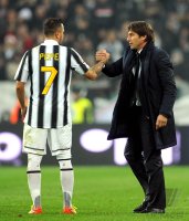 FUSSBALL SERIE A:  Simone Pepe mit Trainer Antonio Conte (v. li., Juventus Turin)