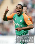 Fussball 1. Bundesliga: Bayern - Bremen, Jubel AILTON n. 0:3