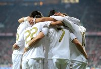 FUSSBALL INTERNATIONAL  CHL HALBFFINALE 11/12:  JUBEL mit Sami Khedira, Angel Di Maria, Cristiano Ronaldo, Mesut Oezil (v. li., Real Madrid)