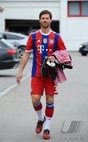 Fussball 1. Bundesliga 14/15: Xabi Alonso (FC Bayern Muenchen)
