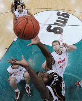 Basketball  1. Bundesliga  09/10  Walter Tigers Tuebingen - Brose Baskets