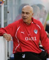 Fussball 1. Bundesliga  Saison 2010/2011  Trainer Christian Gross (Stuttgart)