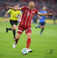 Fussball 1. Bundesliga Saison 17/18: FC Bayern Muenchen - Bayer 04 Leverkusen