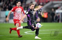Fussball 1. Bundesliga 23/24: SC Freiburg - FC Bayern Muenchen