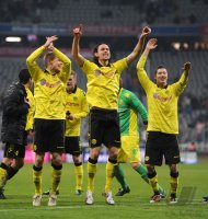 Fussball 1. Bundesliga : JUBEL Lukasz Piszczek, Neven Subotic, Robert Lewandowski (v.li., Borussia Dortmund)