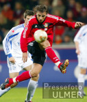 FUSSBALL 1. Bundesliga: Leverkusen, BERBATOV