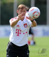 Fussball 1. Bundesliga: Torwarttrainer Frans Hoek (FCB)