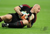 FUSSBALL INTERNATIONAL  CHL Viertelfinale 11/12: Torwart Christian Abbiati (AC Mailand)