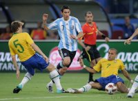 FUSSBALL INTERNATIONAL:  Argentinien - Brasilien