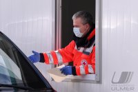 Corona Teststelle Tuebingen: Corona-Drive-In auf dem Tuebinger Festplatz