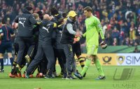 Fussball DFB Pokal Halbfinale 14/15: FC Bayern Muenchen - Borussia Dortmund
