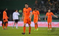 FUSSBALL INTERNATIONAL: Mark VAN BOMMEL (Holland) enttaeuscht