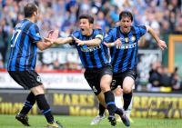 FUSSBALL SERIE A:  Javier Zanetti, Diego Milito  (v. li., Inter)