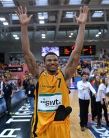 Basketball 1. Bundesliga  13/14  Walter Tigers Tuebingen - Phoenix Hagen