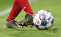 Fussball 1. Bundesliga Saison 19/20: FC Bayern Muenchen -  FC Schalke 04
