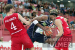 Basketball: Tuebingen - Ludwigsburg, Zweikampf