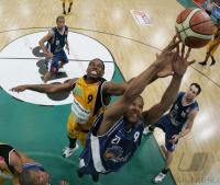 Basketball 1. Bundesliga  06/07 Walter Tigers Tuebingen  - Skyliners Frankfurt