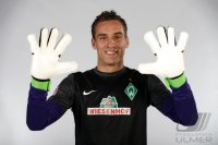 Fussball 1. Bundesliga, Saison 2012/2013, Werder Bremen: Raphael WOLF im exklusiven Pressefoto ULMER Fotoshooting