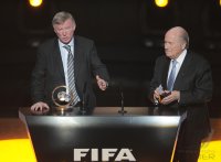 Fussball International  FIFA Ballon d Or 2011:  Trainer Ferguson  (Manchester United FC)  und FIFA Praesident  Blatter (Schweiz)