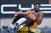 Basketball 2. Bundesliga  20/21: Tigers Tuebingen - Rostock Seawolves