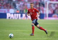 Fussball 1. Bundesliga Saison 17/18: FC Bayern Muenchen -  VfB Stuttgart