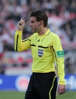 Fussball 1. Bundesliga  Saison 2010/2011:  Schiedsrichter Dr. Felix Brych