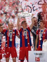 Fussball, 1. Bundesliga  Saison 13/14: JUBEL FC Bayern Muenchen