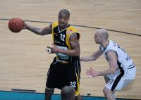 1. Basketball Bundesliga  08/09  Walter Tigers -  Skyliners Frankfurt