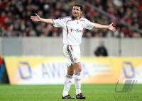 Fussball 1. Bundesliga: Bayern, Mark VAN BOMMEL