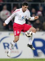 Fussball 1. Bundesliga: Koeln, MOKHTARI Einzelaktion am Ball