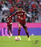 Fussball 1. Bundesliga Saison 21/22: FC Bayern Muenchen -  Hertha BSC Berlin