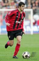 Fussball 1. Bundesliga: Leverkusen, BARNETTA Einzelaktion am Ball