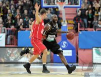 Basketball  1. Bundesliga  11/12  Walter Tigers Tuebingen - LTI Giessen 46ers