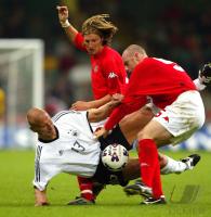 FUSSBALL Lnderspiel Spielszene Wales - Deutschland