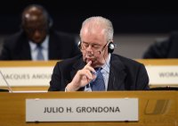 FUSSBALL 63. FIFA  Kongress auf Mauritius 2013: Vizepraesident  Julio H. GRONDONA (Argentinien, FIFA-Exekutivkomitee)